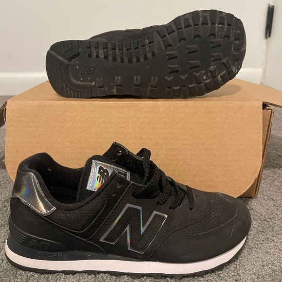 Sneakers - Picture 1 of 2